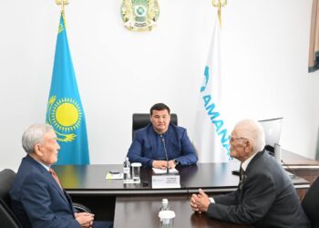 ҚЫЗЫЛОРДАНЫҢ ӘКІМІ ТҰРҒЫНДАРДЫ ҚАБЫЛДАДЫ