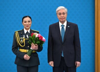 ҚАЗАҚСТАН РЕСПУБЛИКАСЫНЫҢ ПРЕЗИДЕНТІ  ЕЛІМІЗДІҢ ӘЙЕЛДЕР ҚАУЫМЫН МЕМЛЕКЕТТІК НАГРАДАЛАРМЕН МАРАПАТТАДЫ