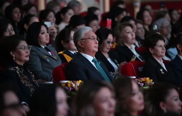 МЕМЛЕКЕТ БАСШЫСЫ ҚАСЫМ-ЖОМАРТ ТОҚАЕВ МЕРЕКЕЛІК КОНЦЕРТКЕ ҚАТЫСТЫ