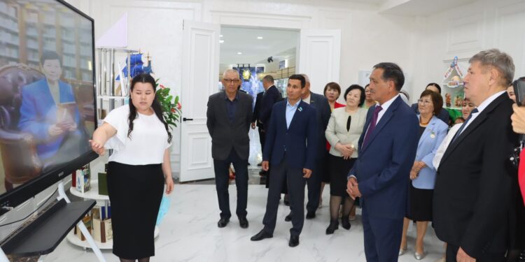 СЫРДАРИЯ АУДАНЫНДА ҰЛТТЫҚ КІТАП КҮНІ ЕРЕКШЕ АТАЛЫП ӨТТІ