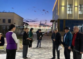 КІТАП ШАМЫ СӨНБЕГЕН ТҮН: РУХАНИЯТ ПЕН ЖАСТЫҚ ЖІГЕР ТОҒЫСҚАН КЕШ