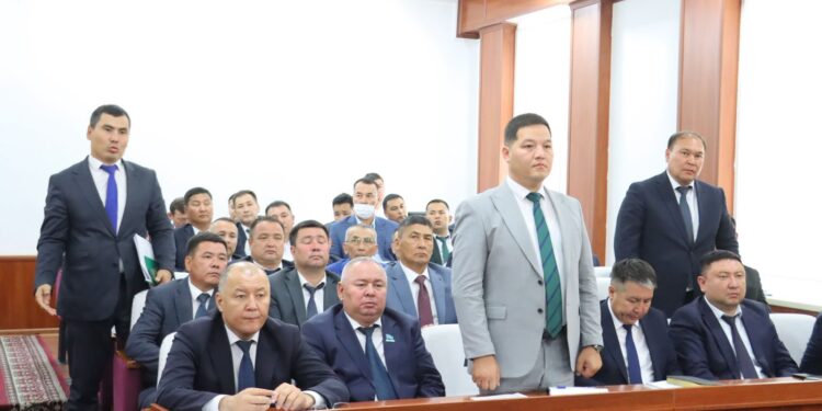 ОҚУ ЖЫЛЫ ҚОРЫТЫНДЫЛАНЫП, ЖАЗҒЫ ДЕМАЛЫС МӘСЕЛЕЛЕРІ ПЫСЫҚТАЛДЫ
