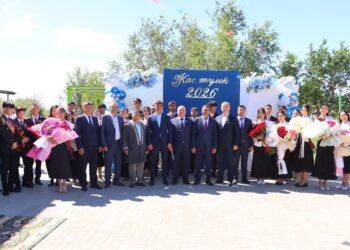 АУДАН ӘКІМІ ТҮЛЕКТЕРГЕ АҚ ЖОЛ ТІЛЕДІ