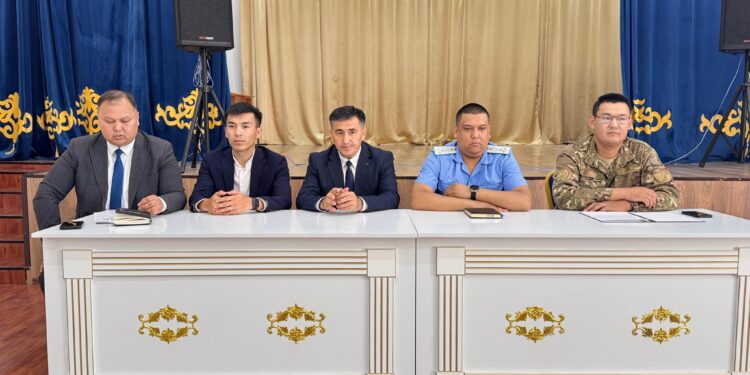 ЖАЗҒЫ ДЕМАЛЫС КЕЗІНДЕГІ ҚАУІПСІЗДІК ШАРАЛАРЫ ТҮСІНДІРІЛДІ